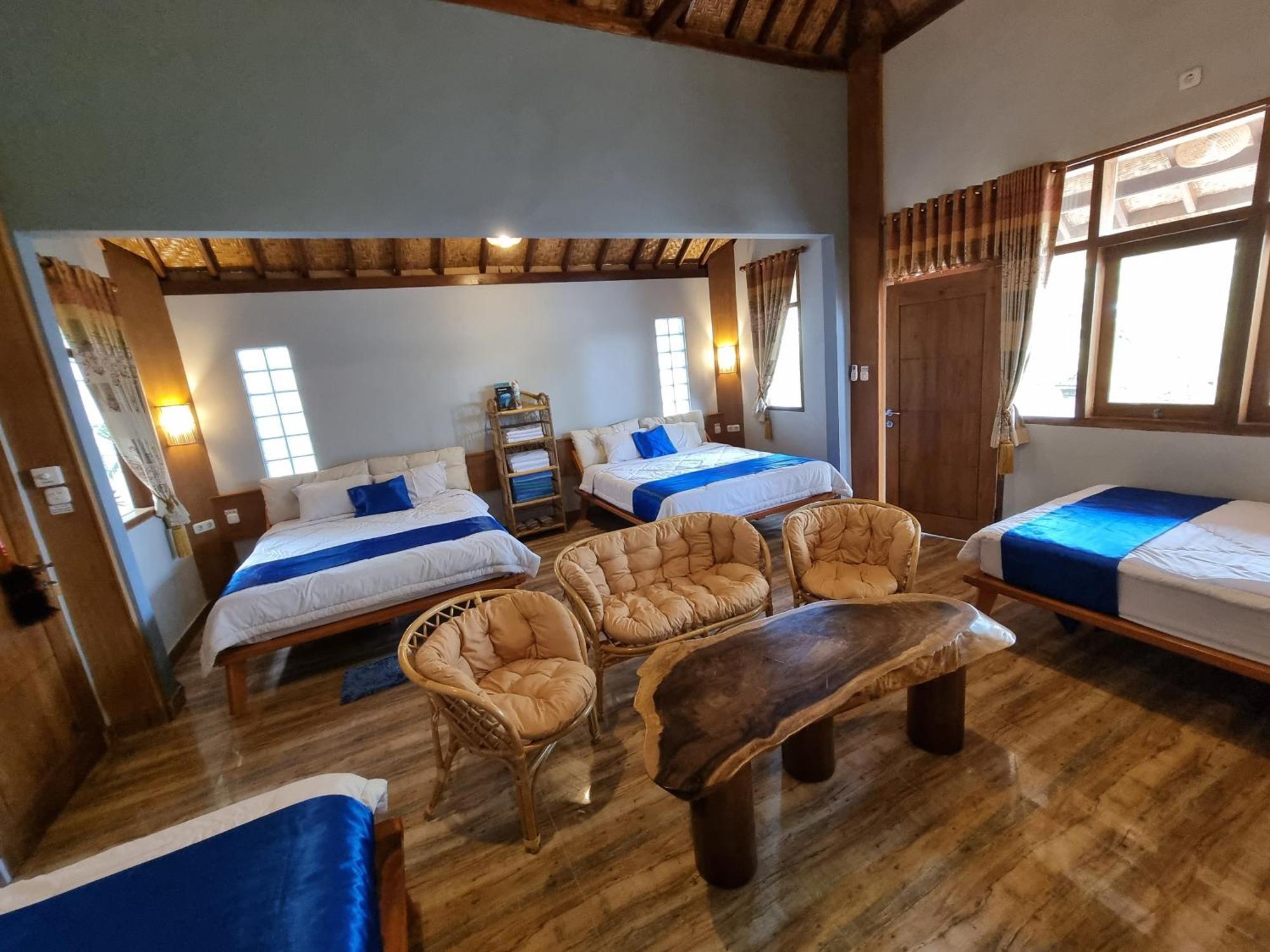 Istana Ombak Eco Resort Pacitan Kültér fotó