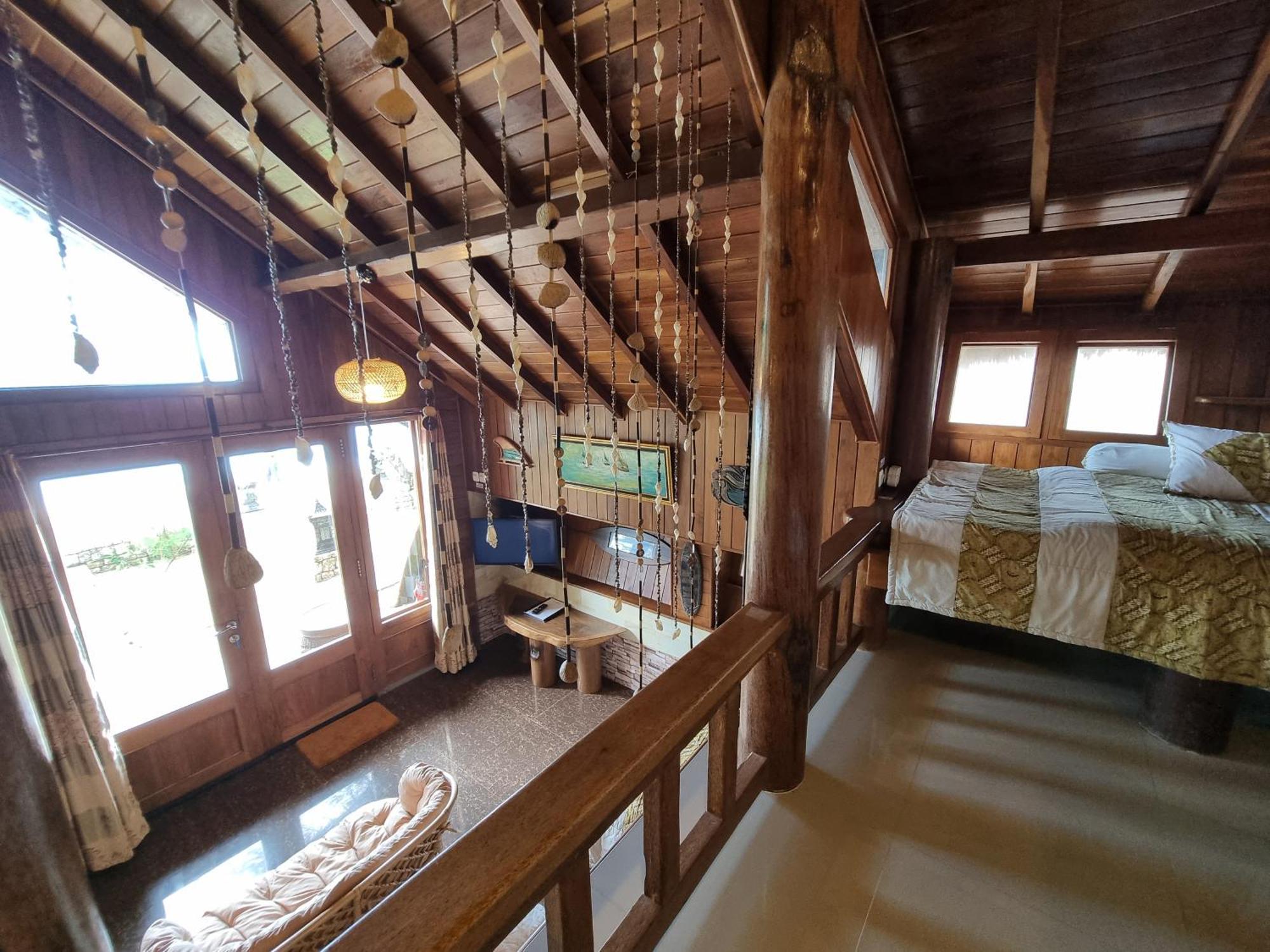 Istana Ombak Eco Resort Pacitan Kültér fotó
