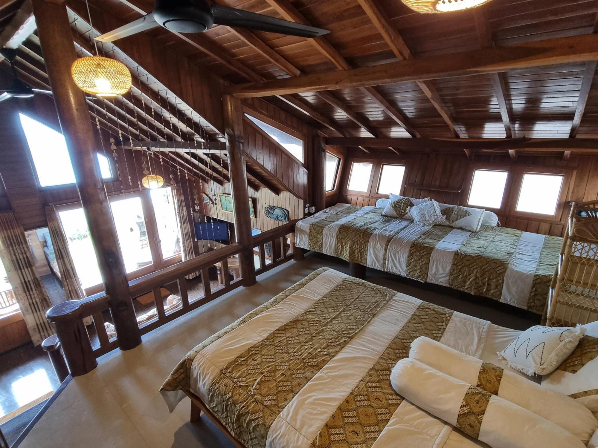 Istana Ombak Eco Resort Pacitan Kültér fotó