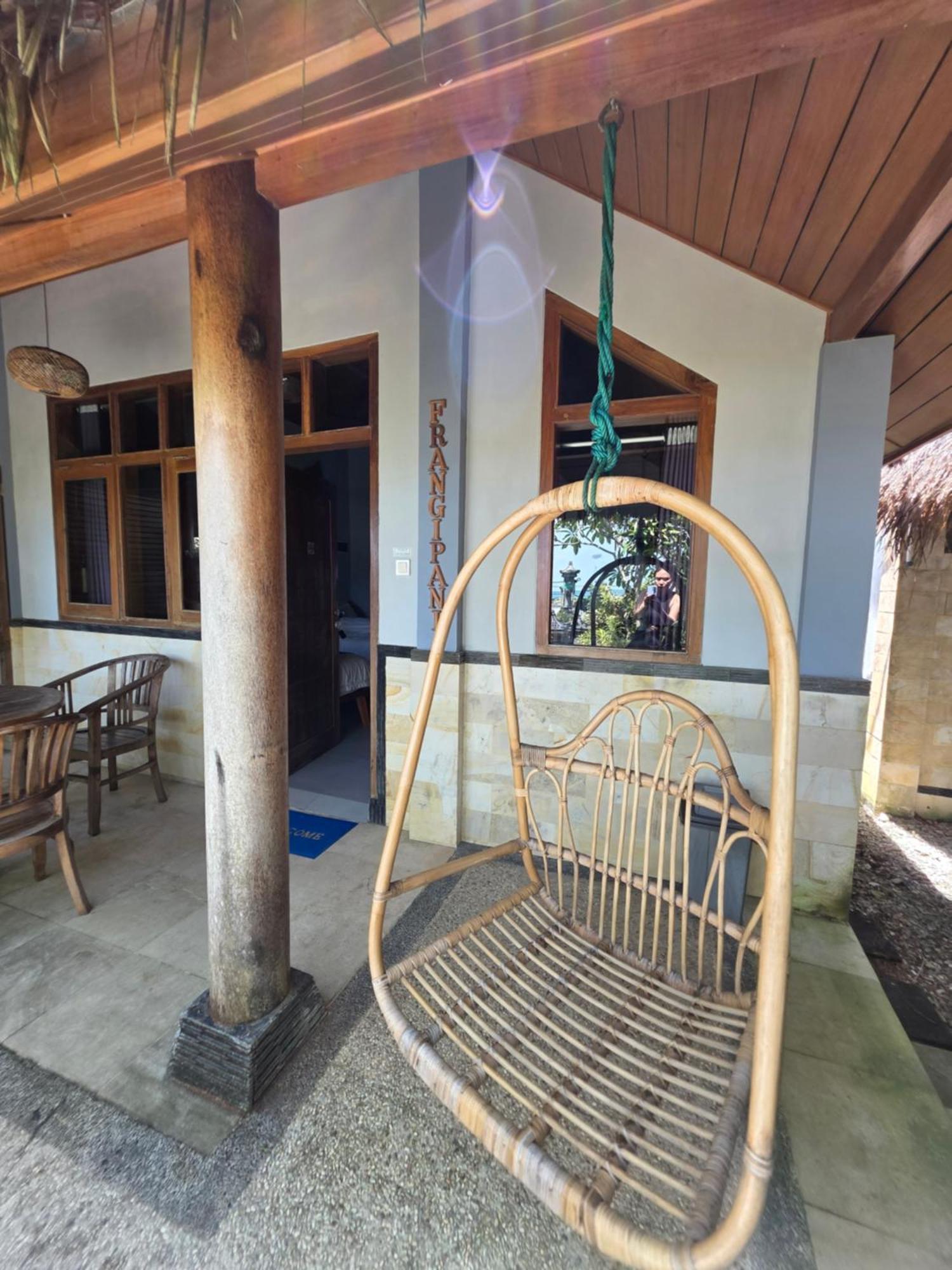 Istana Ombak Eco Resort Pacitan Kültér fotó