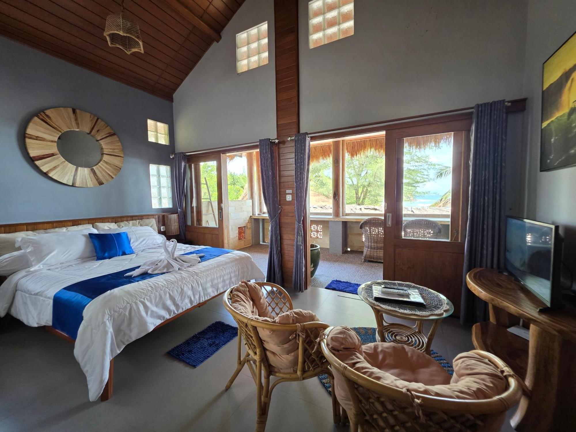 Istana Ombak Eco Resort Pacitan Kültér fotó